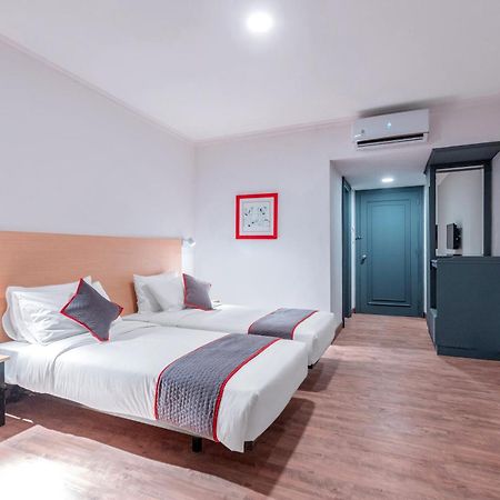 Super Oyo Townhouse 2 Hotel Gunung Sahari Jacarta Exterior foto