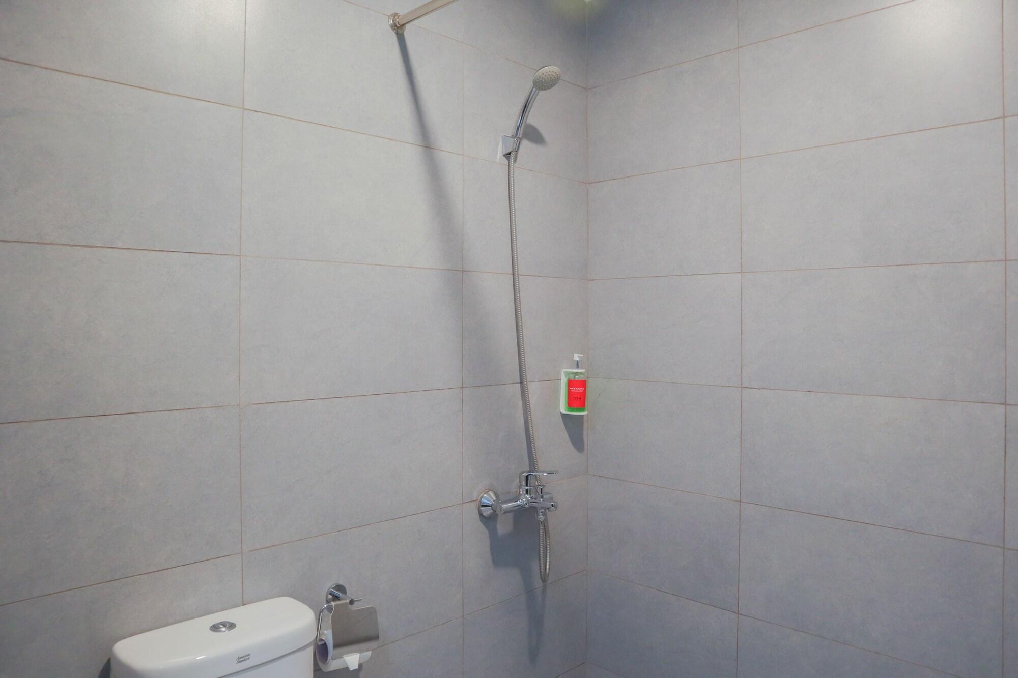 Super Oyo Townhouse 2 Hotel Gunung Sahari Jacarta Exterior foto